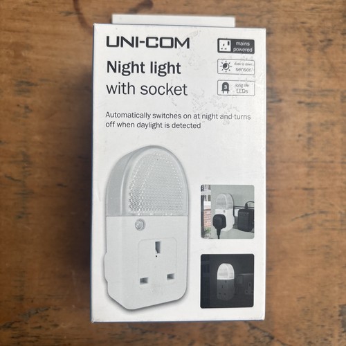 Uni com plug through night - plug-through,